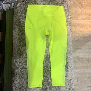 Mila High Waisted Pocket Capri - Fabletics - large